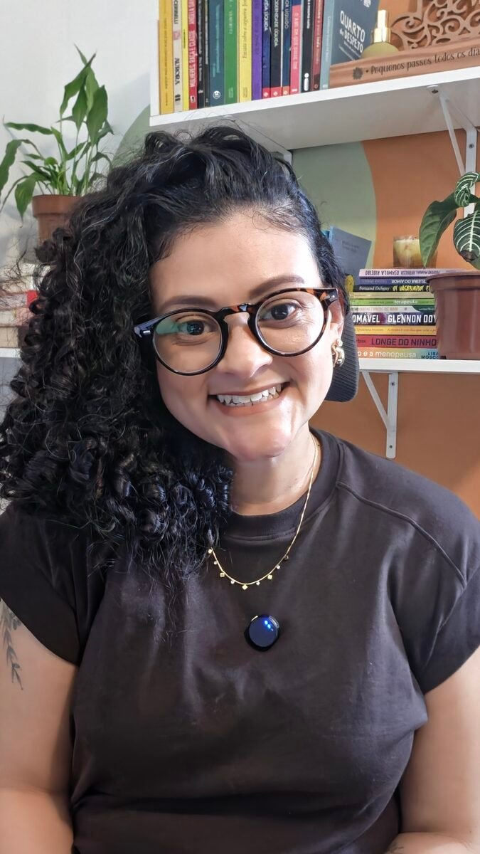 Dayane Bezerra em seu consultório